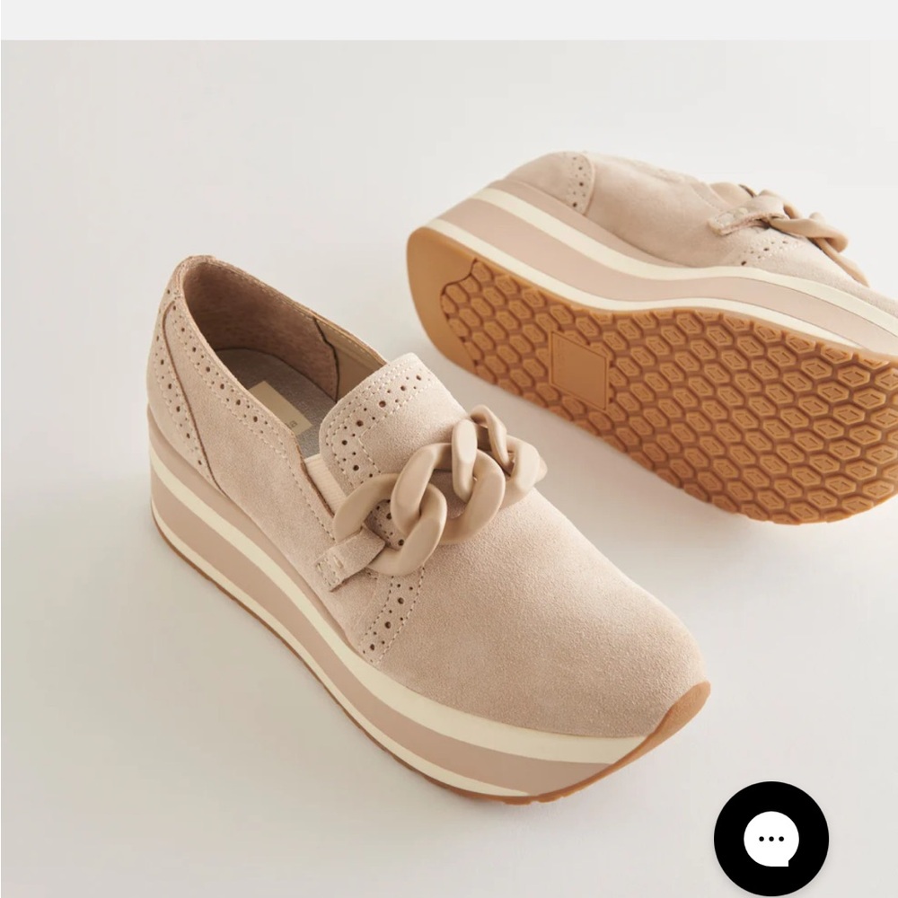 Dolce Vita Jhenee Sneakers Size 6.5